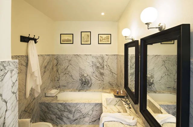 Bath surrounds inspiration featuring Bianco Carrara stone from the original TSF gallery